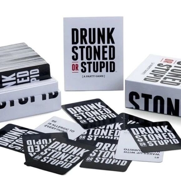 Drunk Stoned Or Stupid A Party Game Easy Fun Card Game 250 Cards - Picture 1 of 12